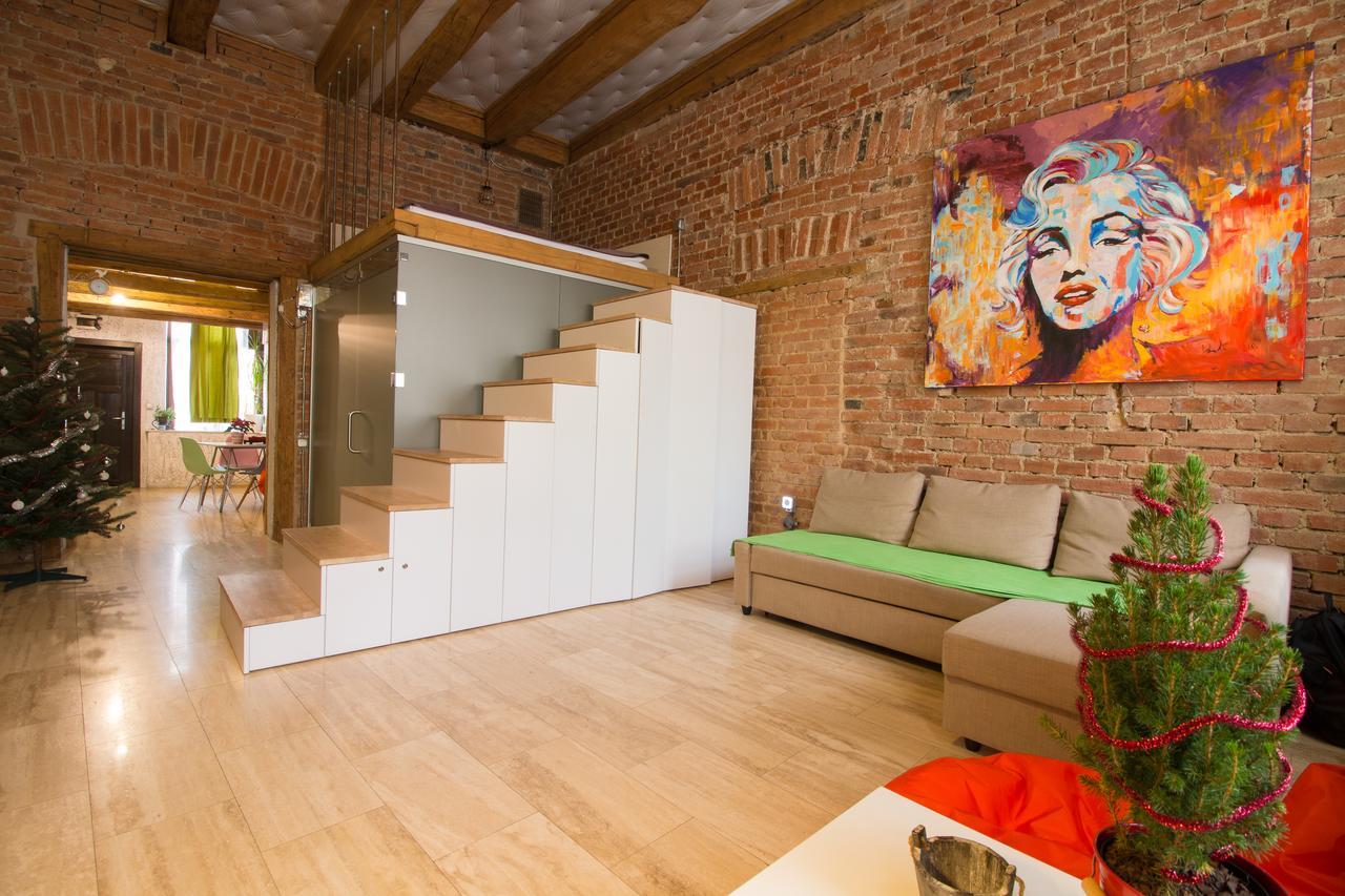 Michael Weiss Apartment Brasov Ngoại thất bức ảnh